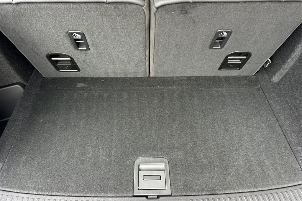 Certified 2025 Acura MDX FWD image 17