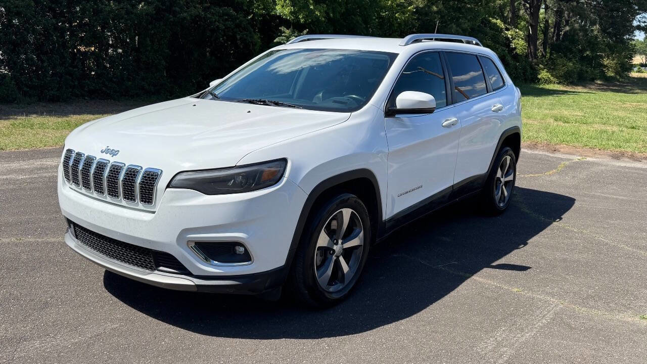 Used 2019 Jeep Cherokee Limited FWD image 4