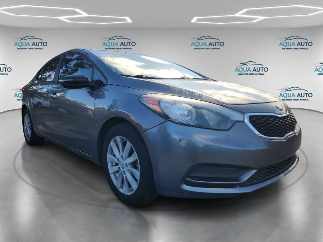 Used 2016 Kia Forte LX w/ LX Popular Plus Package image 3
