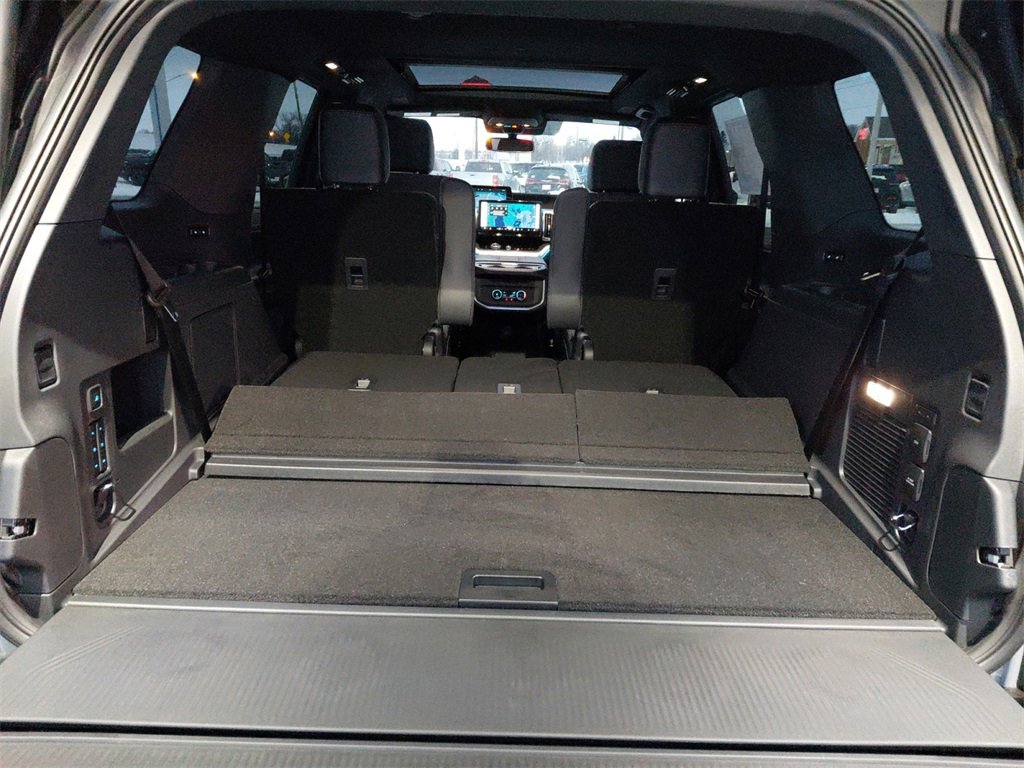 New 2025 Ford Expedition Platinum w/ Stealth Performance Package image 28