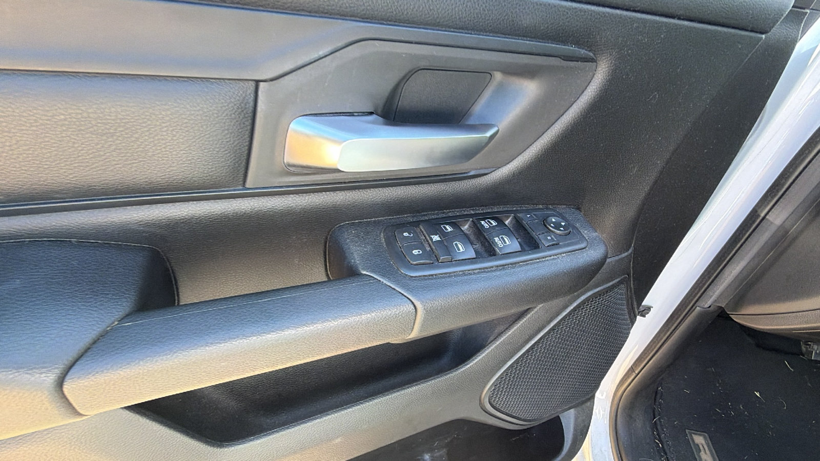 Used 2019 RAM 1500 Tradesman AWD/4WD image 15