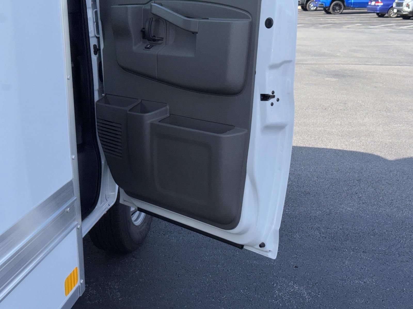 New 2026 Chevrolet Express 4500 w/ Power Convenience Package RWD image 12