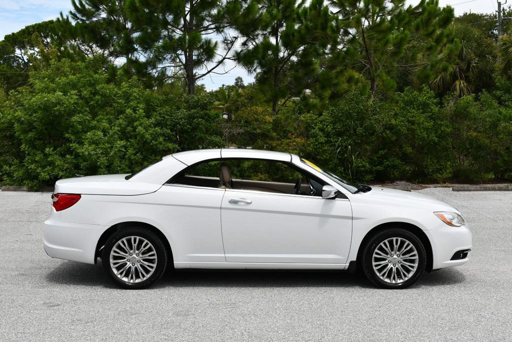 Used 2012 Chrysler 200 Limited FWD image 46