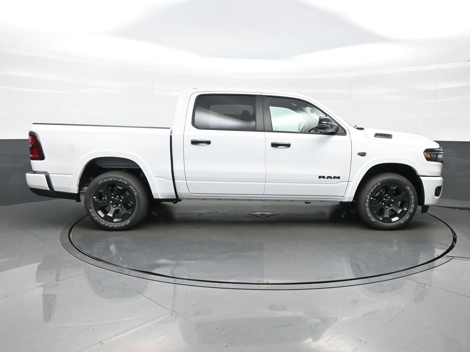 New 2027 RAM 1500 Big Horn AWD/4WD image 10