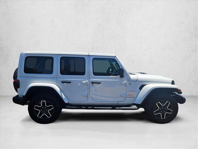 Used 2024 Jeep Wrangler Unlimited Sahara w/ Technology Group AWD/4WD video 4