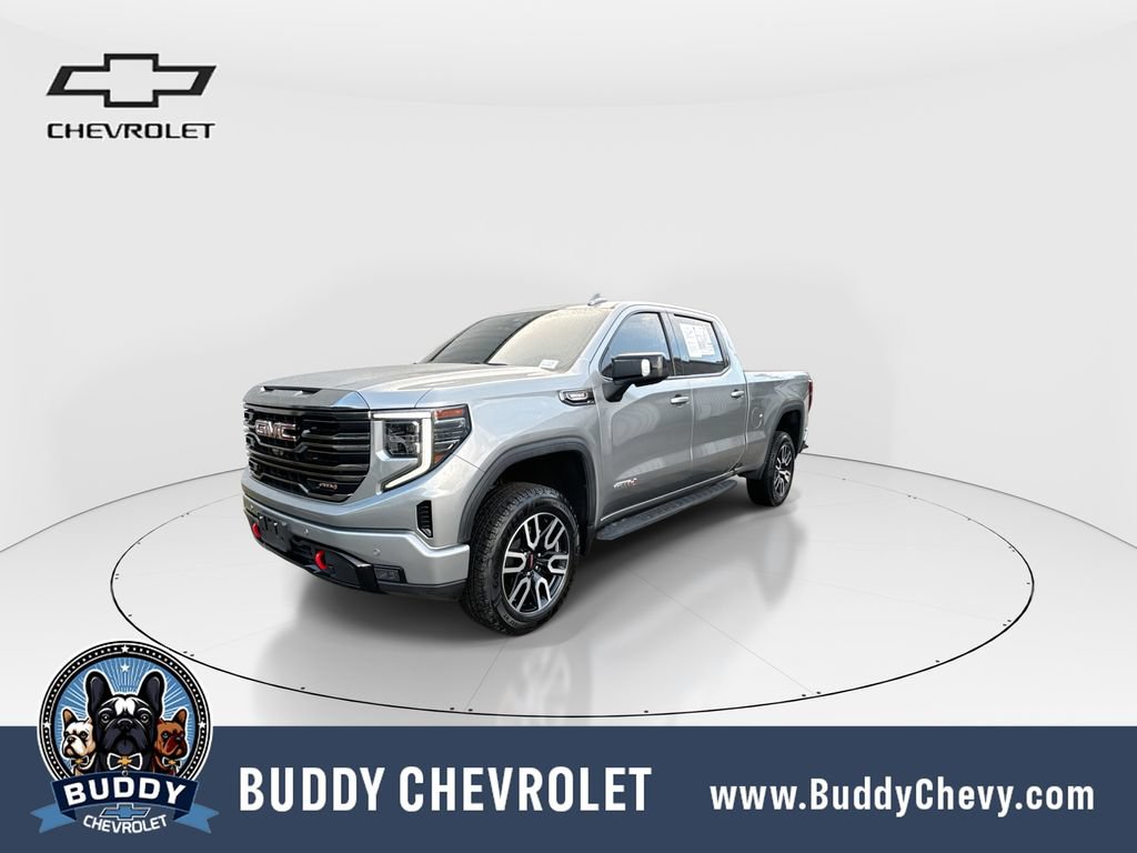 Used 2023 GMC Sierra 1500 AT4 w/ AT4 Premium Package AWD/4WD image 4