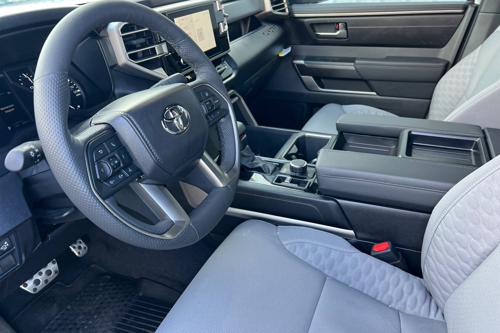 Used 2025 Toyota Tundra SR5 image 11