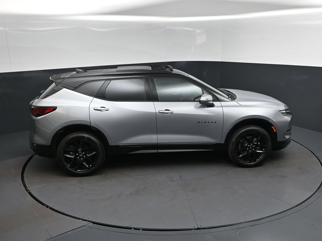 New 2026 Chevrolet Blazer RS w/ Driver Confidence II Package FWD image 35