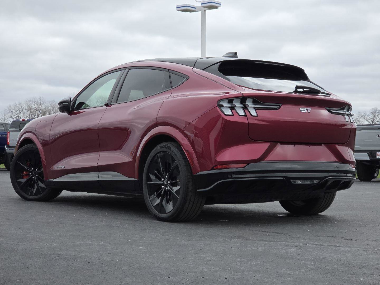 Used 2025 Ford Mustang Mach-E GT AWD/4WD image 15