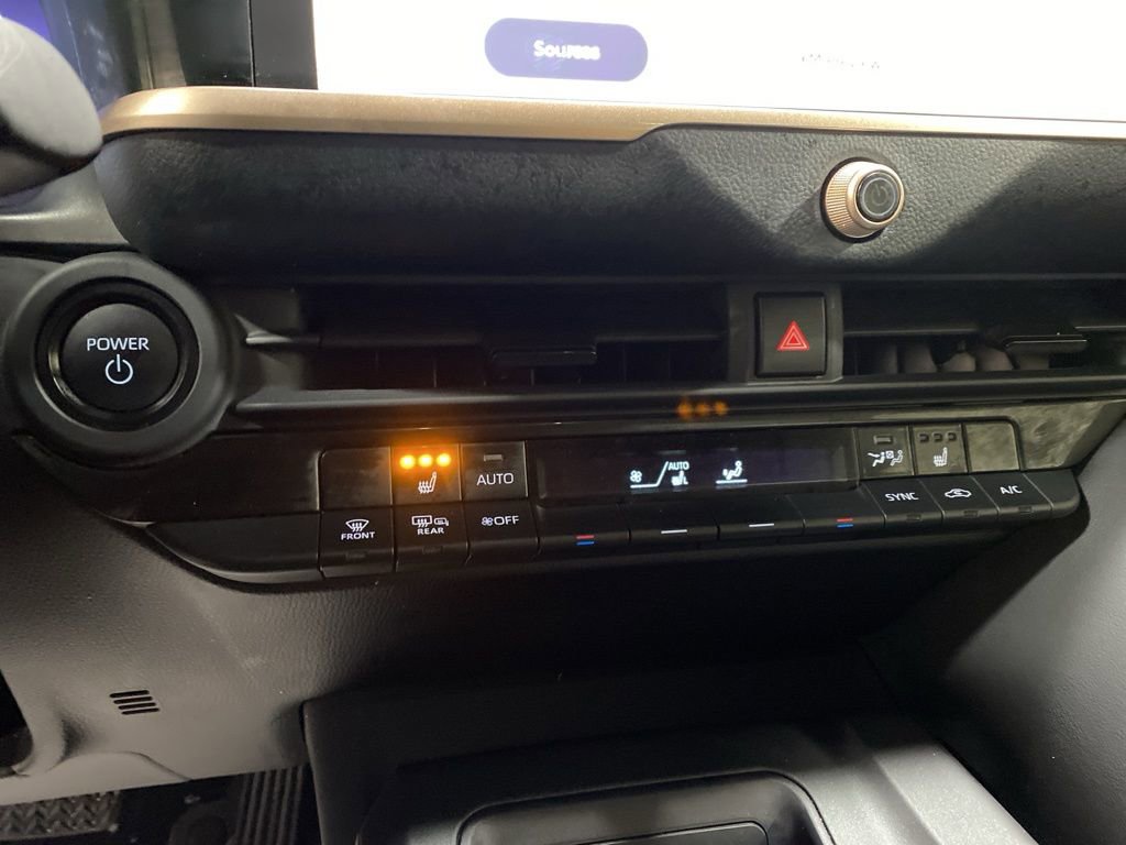 Used 2023 Toyota Crown XLE image 29