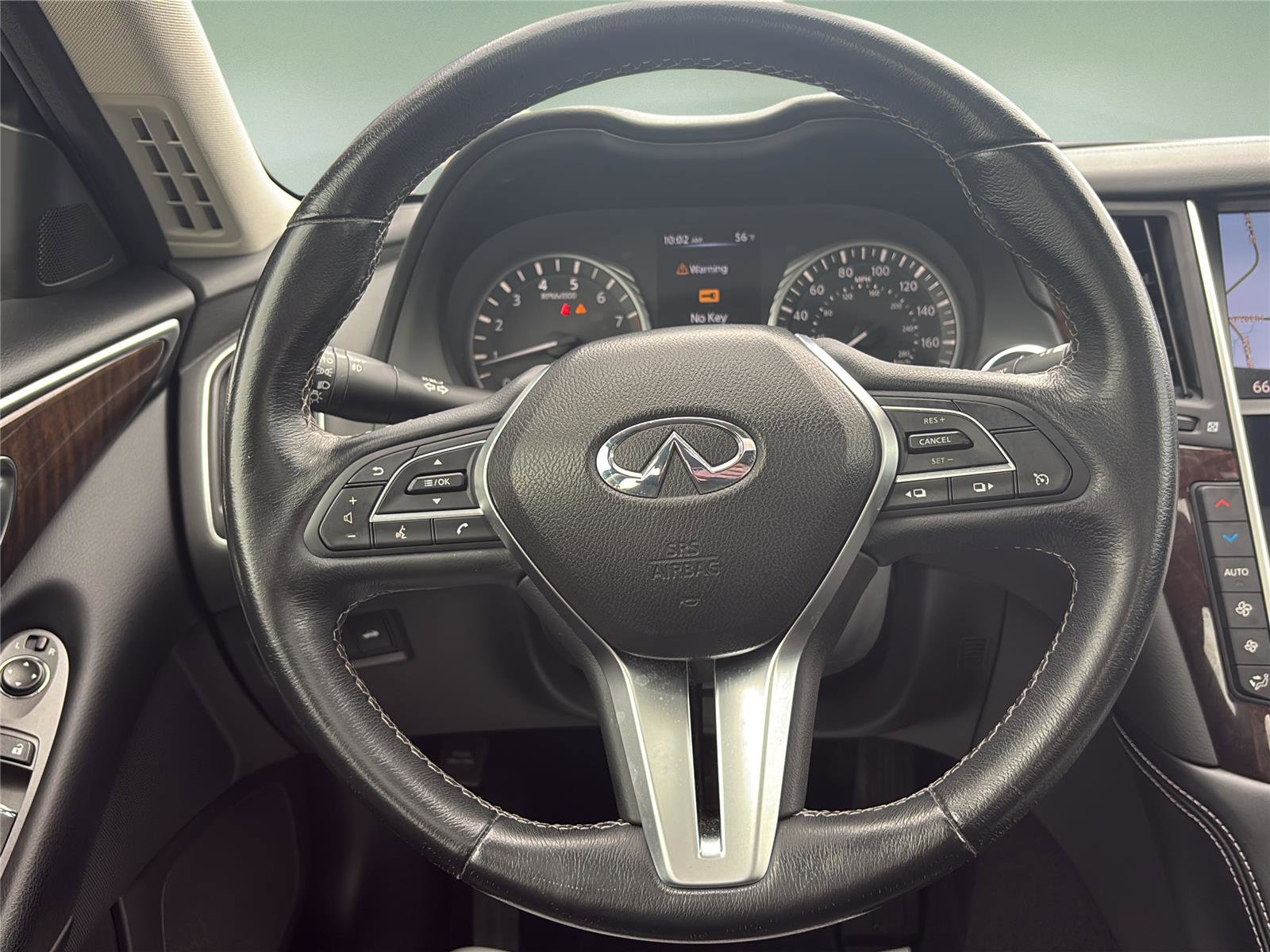 Used 2018 INFINITI Q50 Luxe w/ Essential Package (3.0T Luxe) image 19