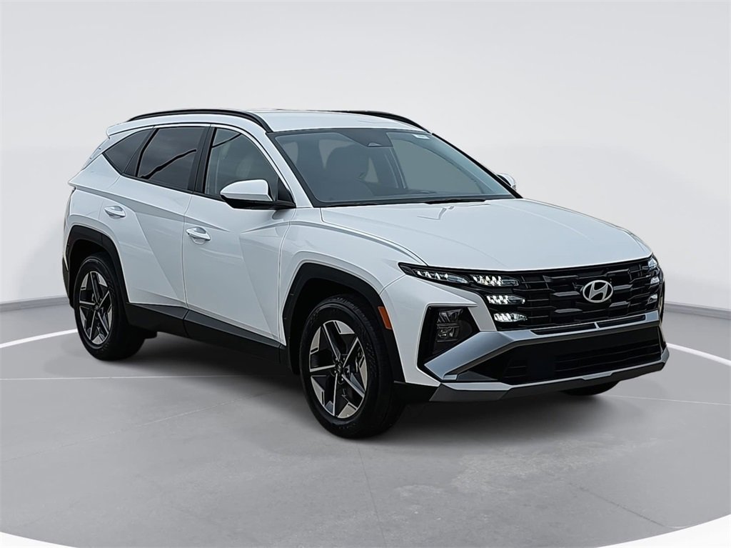 New 2026 Hyundai Tucson SEL image 3