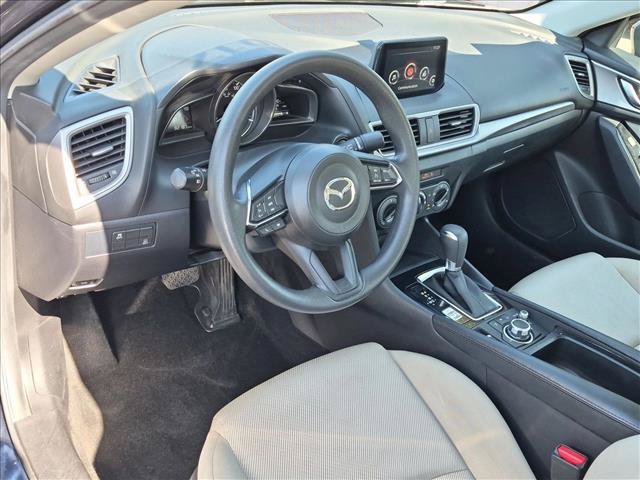 Used 2017 MAZDA MAZDA3 Sport FWD image 10