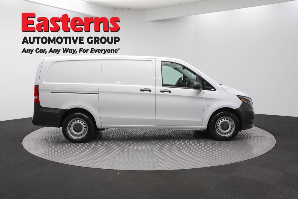 Used 2022 Mercedes-Benz Metris image 4