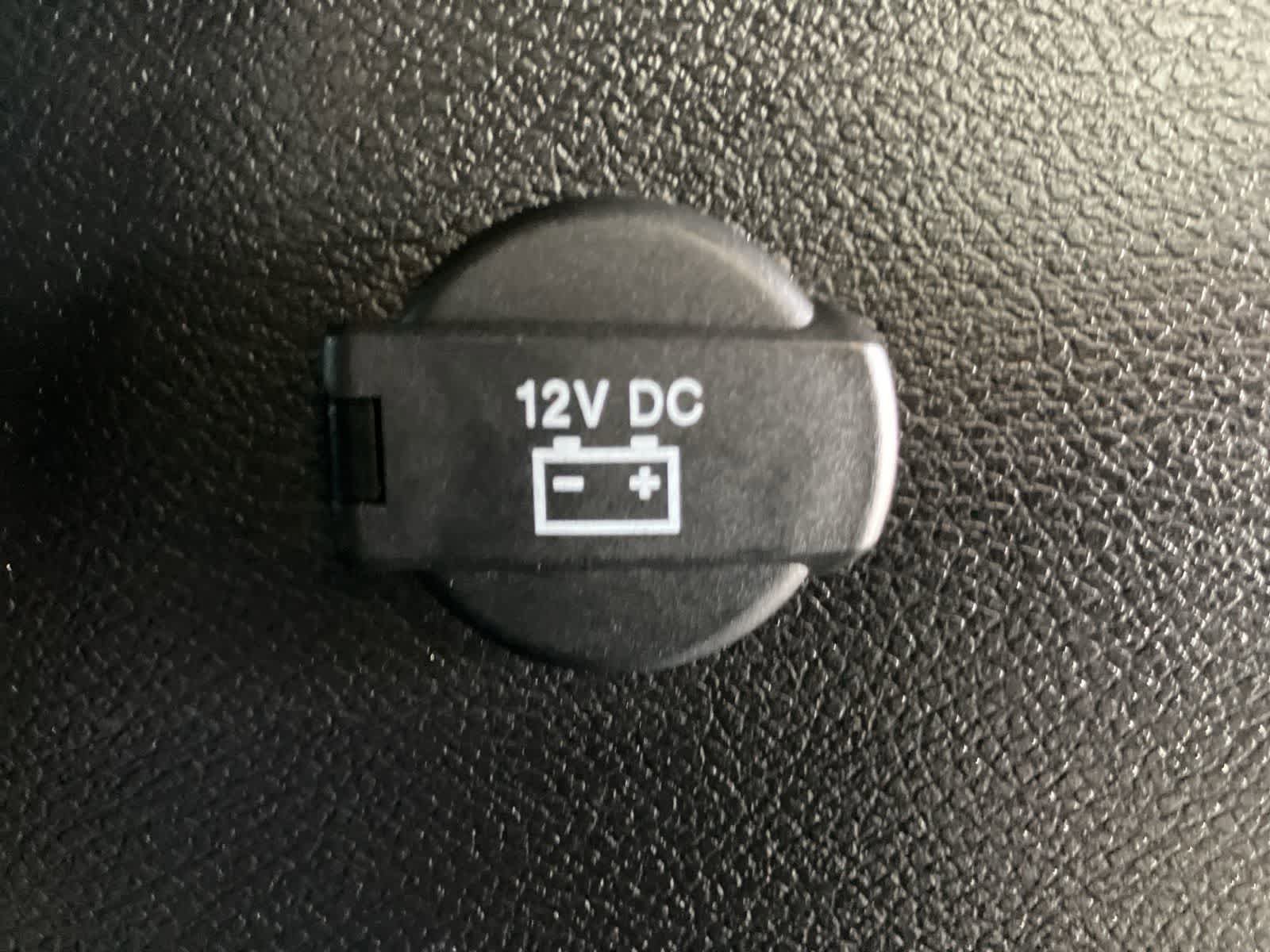 Used 2020 Chrysler Pacifica Touring-L FWD image 39