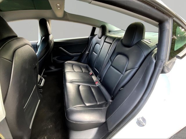 Used 2021 Tesla Model 3 Standard Range Plus RWD image 22