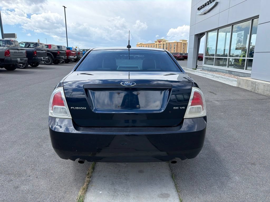 Used 2009 Ford Fusion SE FWD image 5
