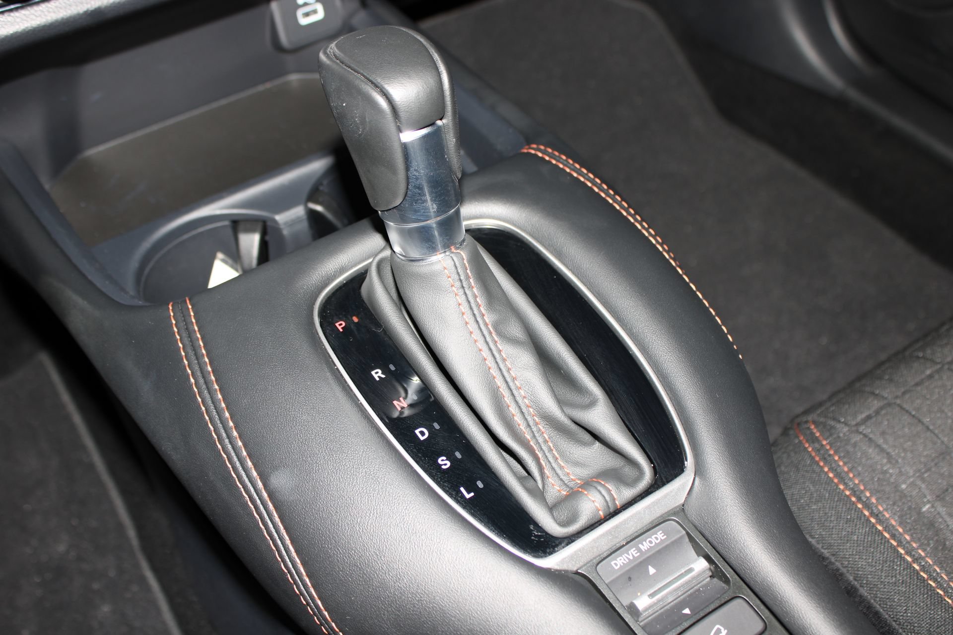 Used 2025 Honda HR-V Sport image 34