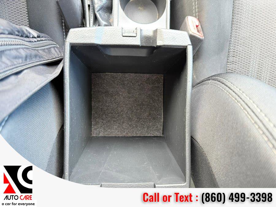 Used 2013 Toyota Corolla S image 25