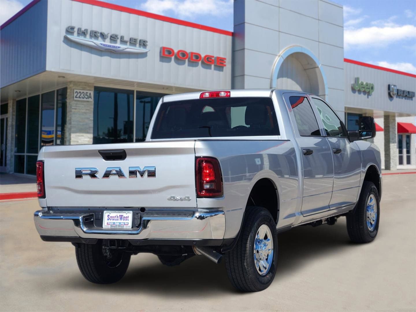 New 2026 RAM 2500 Tradesman w/ Chrome Appearance Group AWD/4WD image 5