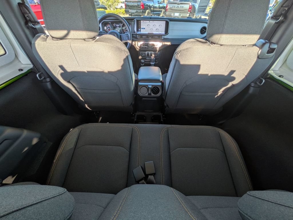 New 2026 Jeep Wrangler Sport AWD/4WD image 33