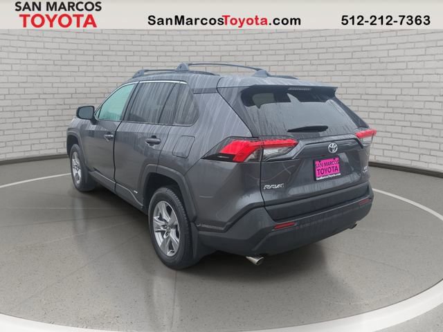 Used 2025 Toyota RAV4 LE image 7