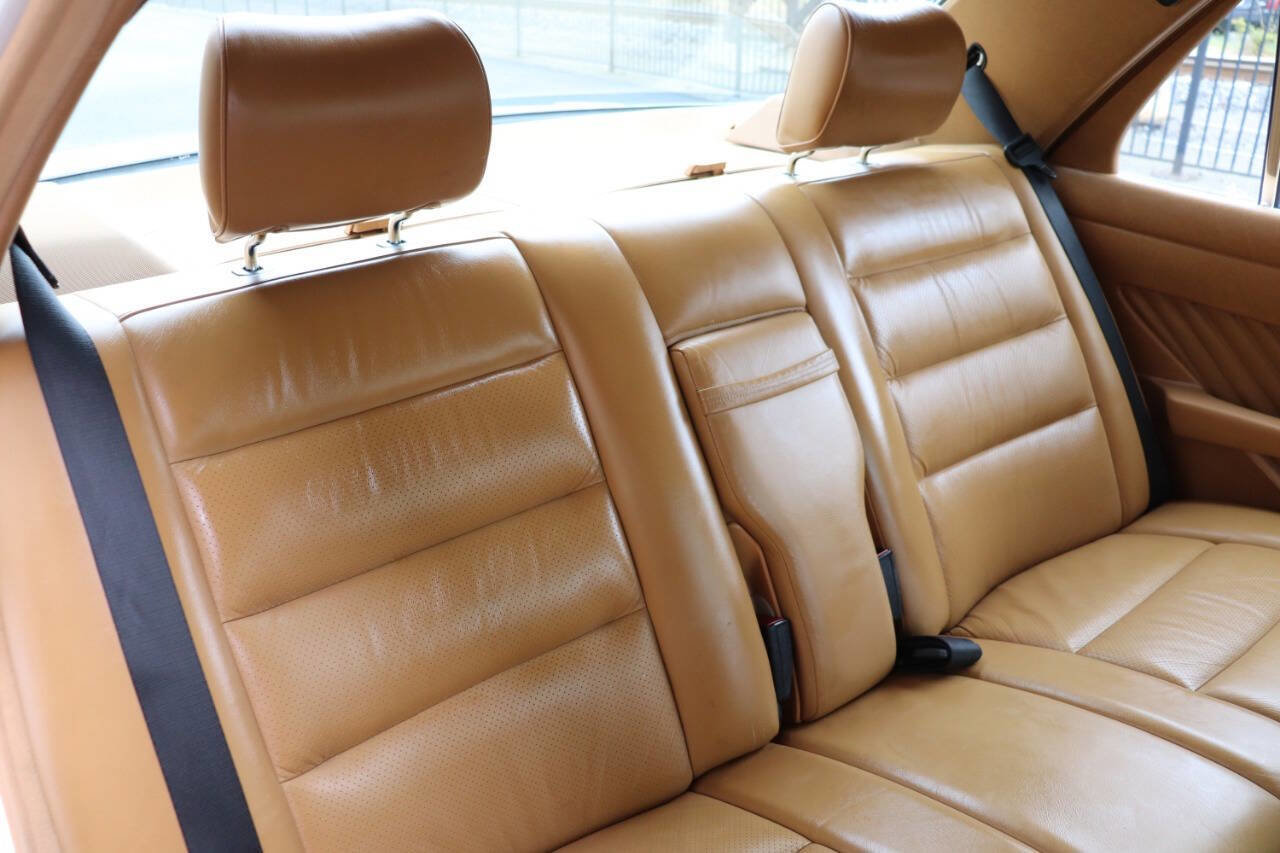 Used 1989 Mercedes-Benz 300 SE image 37