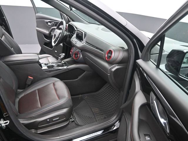 Used 2022 Chevrolet Blazer RS w/ Enhanced Convenience Package image 17