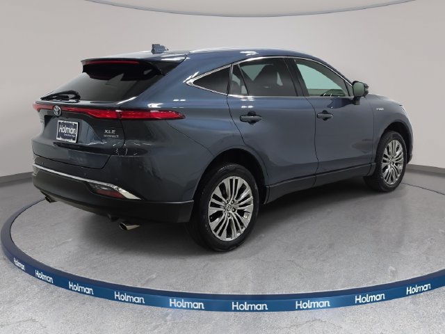 Used 2021 Toyota Venza XLE w/ Softex Package AWD/4WD image 6