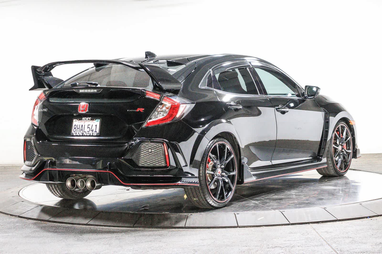 Used 2019 Honda Civic Type R image 4
