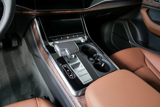 New 2026 Audi Q8 Premium Plus image 17