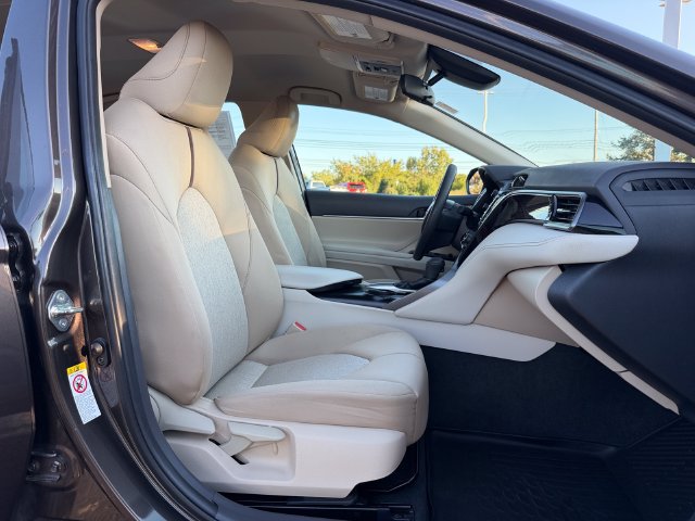 Certified 2019 Toyota Camry LE FWD image 18