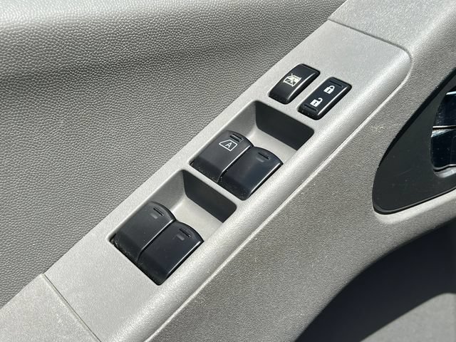 Used 2020 Nissan Frontier SV w/ Midnight Edition Floor Mats AWD/4WD image 16