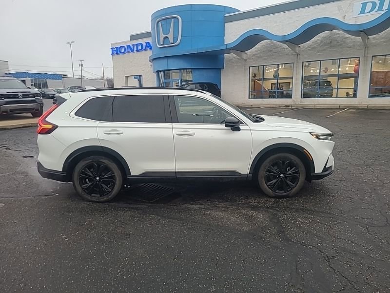 Used 2023 Honda CR-V Sport Touring image 6