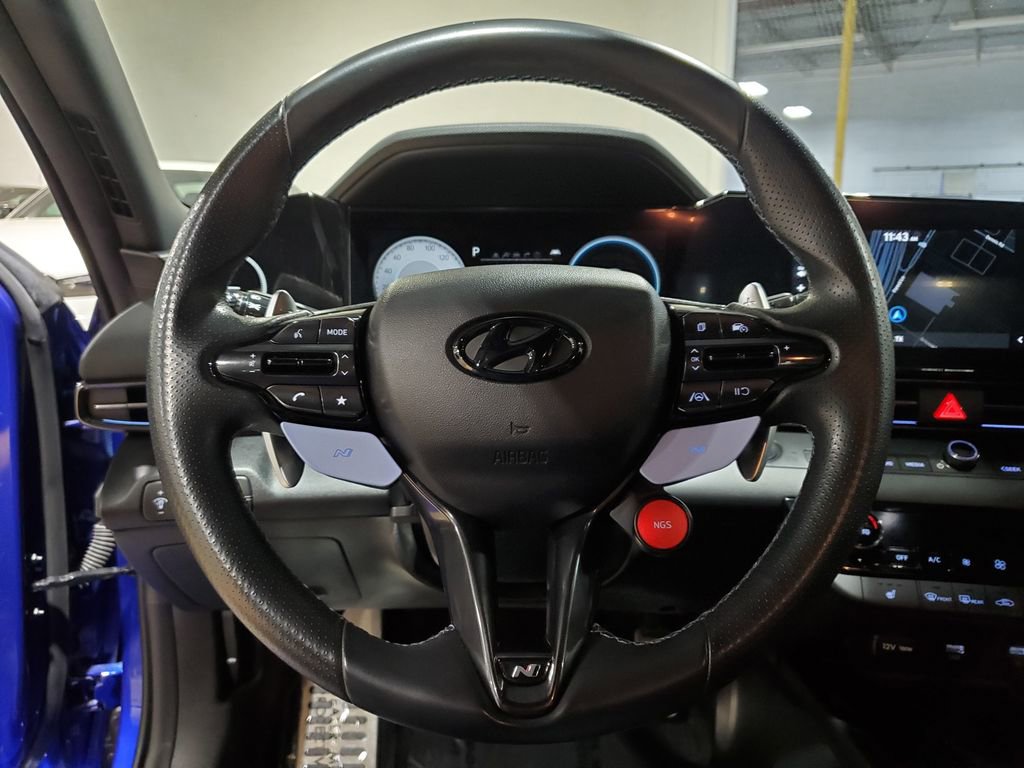 Used 2022 Hyundai Elantra N FWD image 28