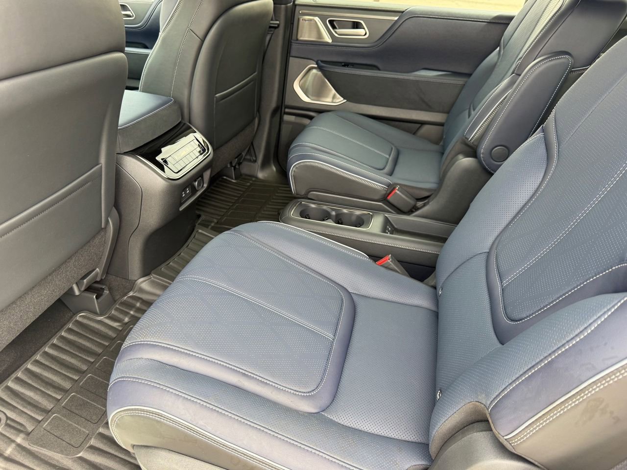 New 2026 INFINITI QX80 4WD image 23