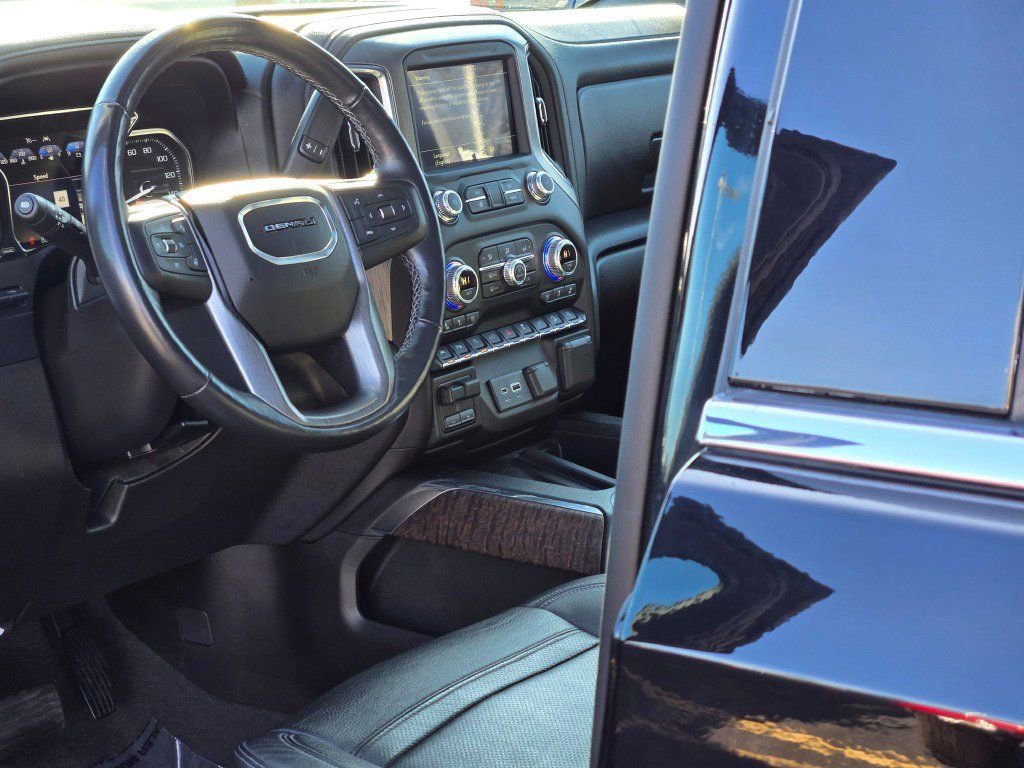 Used 2019 GMC Sierra 1500 Denali w/ Denali Ultimate Package image 26