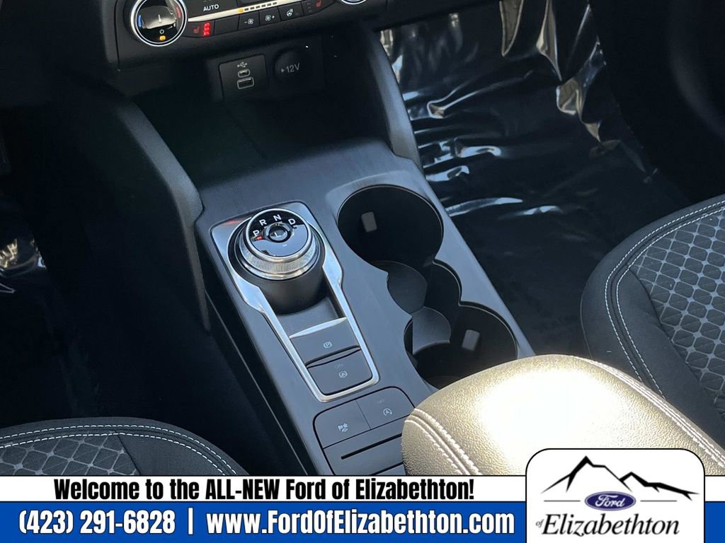 New 2026 Ford Escape Active w/ Cold Weather Package image 14