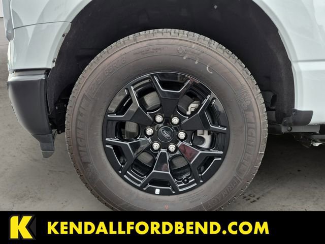Used 2025 Ford F150 Lightning Pro AWD/4WD image 14