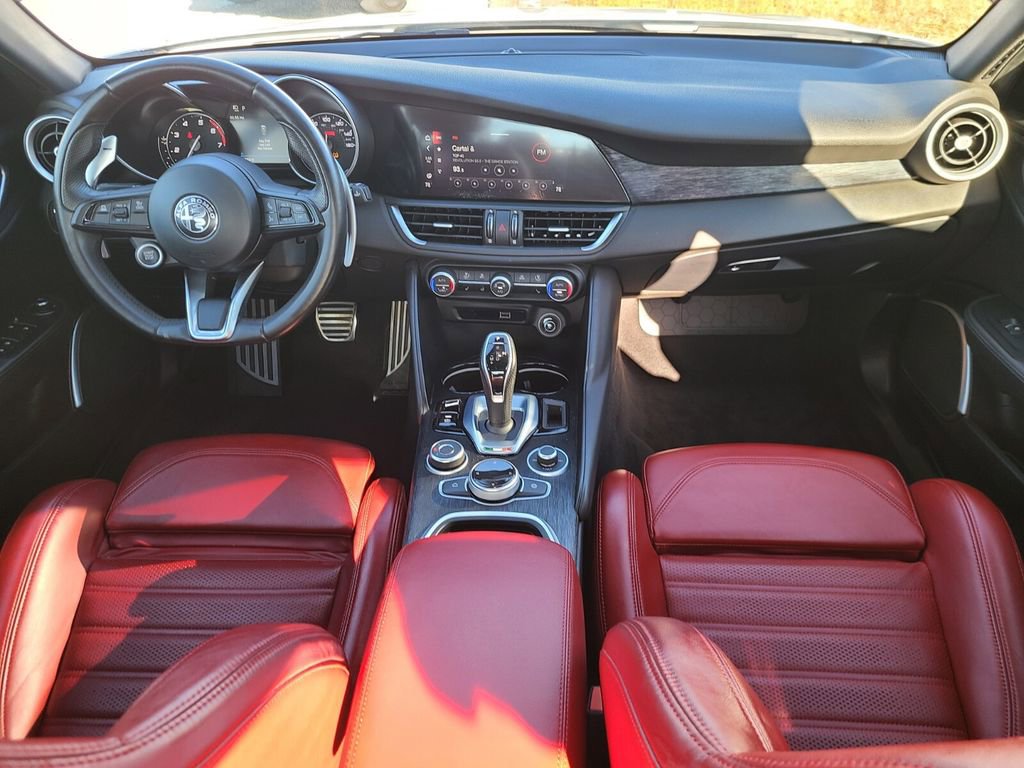 Used 2022 Alfa Romeo Giulia Sprint image 26