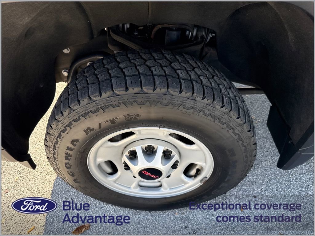 Used 2024 GMC Sierra 2500 Pro w/ Convenience Package image 12