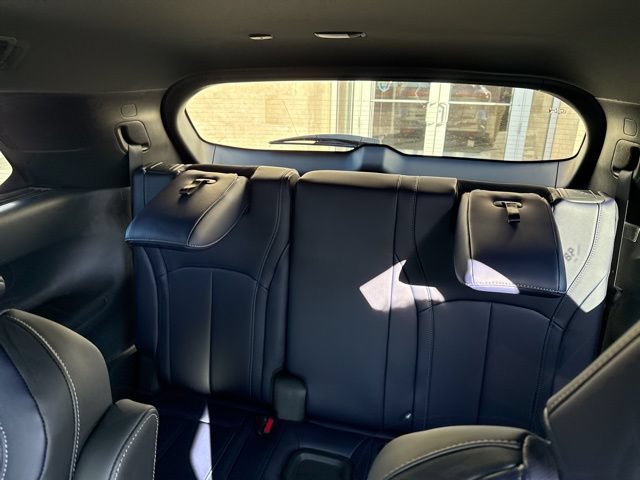 New 2026 INFINITI QX60 Sport w/ Dark Cargo Package AWD/4WD image 12
