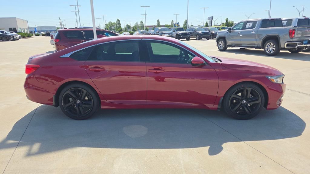 Used 2020 Honda Accord Sport image 11