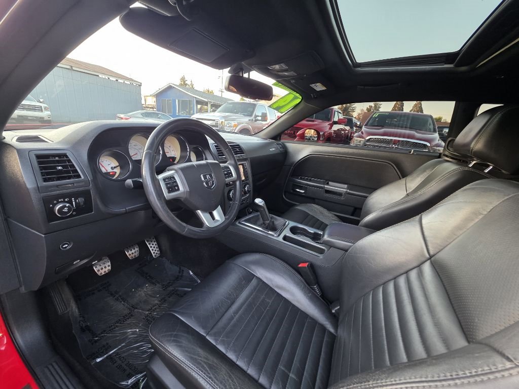 Used 2014 Dodge Challenger R/T Plus image 10