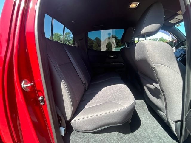 Used 2019 Toyota Tacoma TRD Sport AWD/4WD image 35