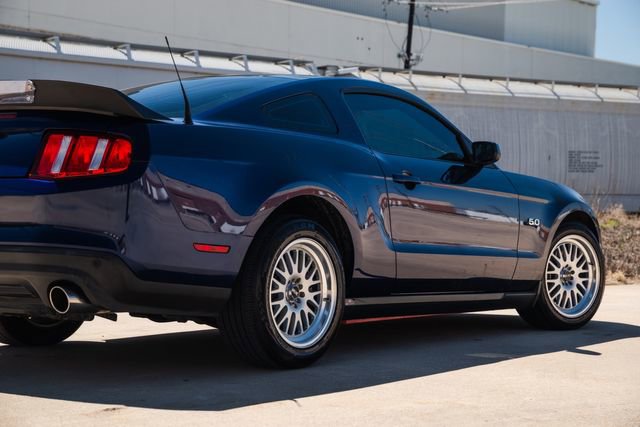 Used 2012 Ford Mustang GT Premium w/ Security Pkg RWD image 49