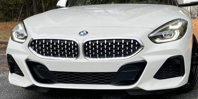 Used 2020 BMW Z4 sDrive30i w/ M Sport Package image 4