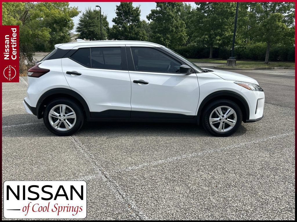 Certified 2025 Nissan Kicks Play S FWD image 8