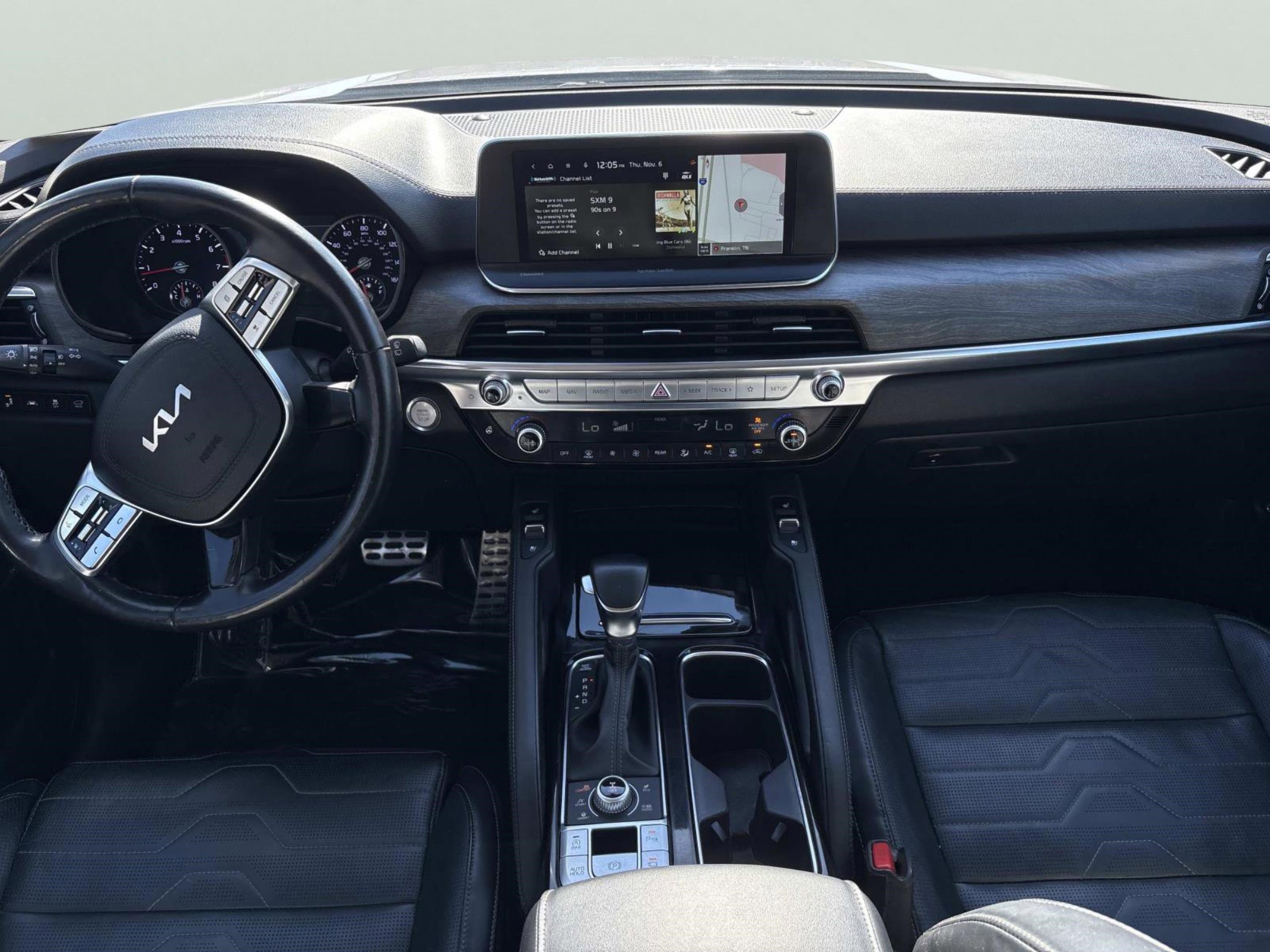 Used 2022 Kia Telluride SX w/ SX Prestige Package image 16