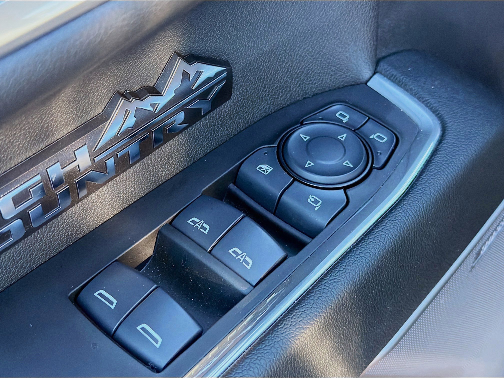 Used 2025 Chevrolet Silverado 1500 High Country w/ High Country Premium Package image 22